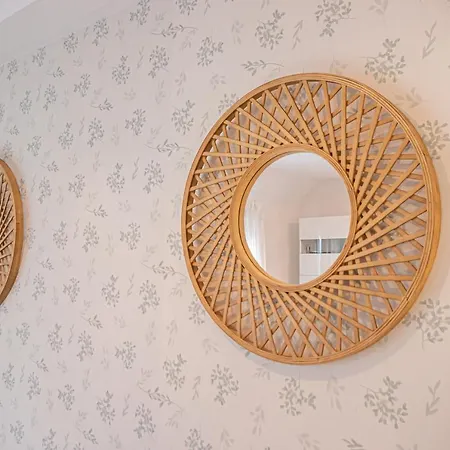 Family Apartment *